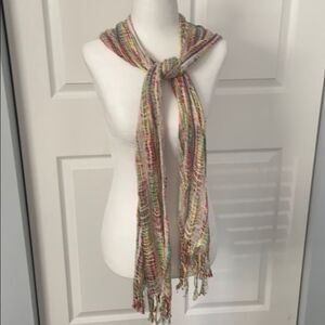 🍭6/$30 Multicolor lightweight tassel fringe scarf